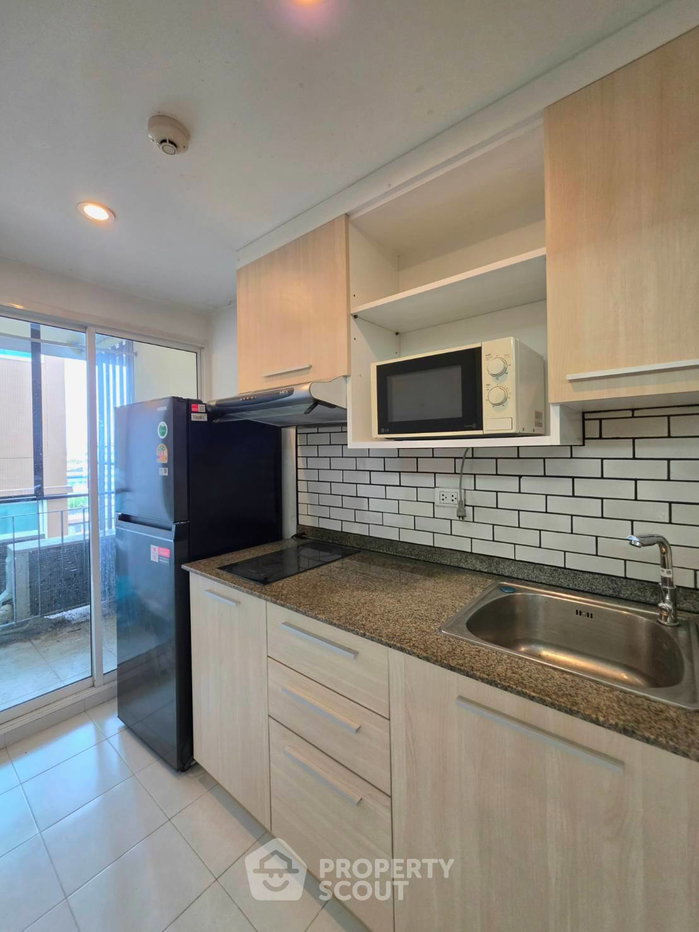 picture 1-BR Zenith Place @ Sukhumvit Condominium Near BTS Phra Khanong (ID 3326627) - 5/11