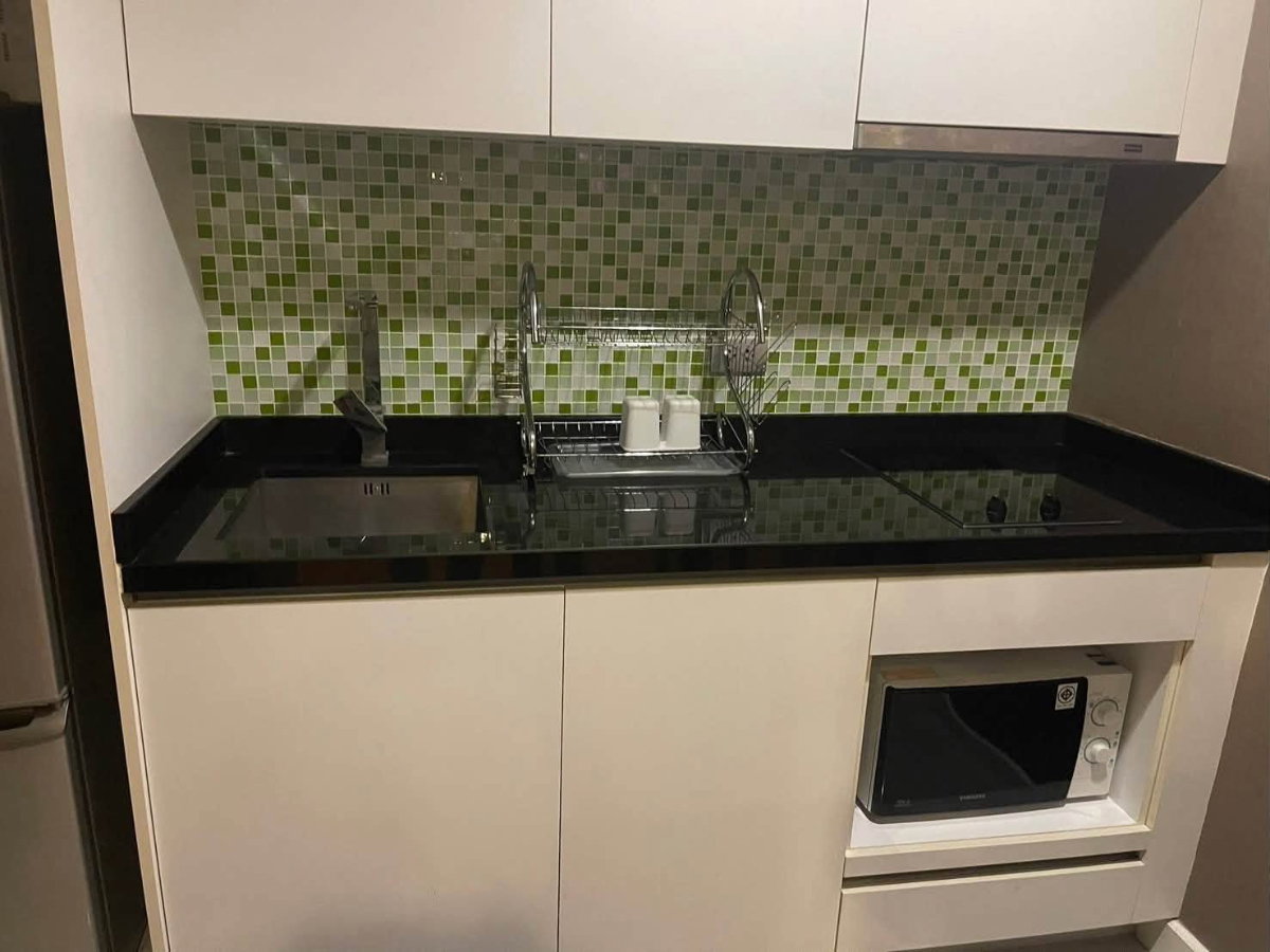 รูป Rent : XVI The Sixteenth condominium ใกล้ MRT-ศูนย์การประชุมแห่งชาติสิริกิติ์ ราคา 19,000 บาท  เฟอร์+เครื่องใช้ไฟฟ้าครบ ติดต่อ Line :@551txomc  - รูปที่ 6/11