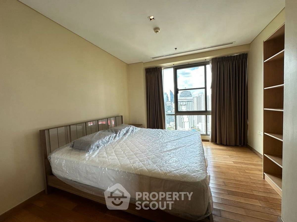 picture 2-BR City Lakes Tower Sukhumvit 16 Near BTS Asoke (ID 3323594) - 8/10