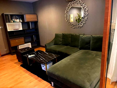 Condos for rent : For Rent: XVI The Sixteenth Condominium, near MRT Queen Sirikit National Convention,Price: 19,000 Baht. Fully furnished Contact Line: @551txomc