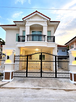 Houses for rent The Paseo Park Kanchanaphisek : Newly Renovated Detached House | Kritsada Nakorn Pinklao | Pet Friendly