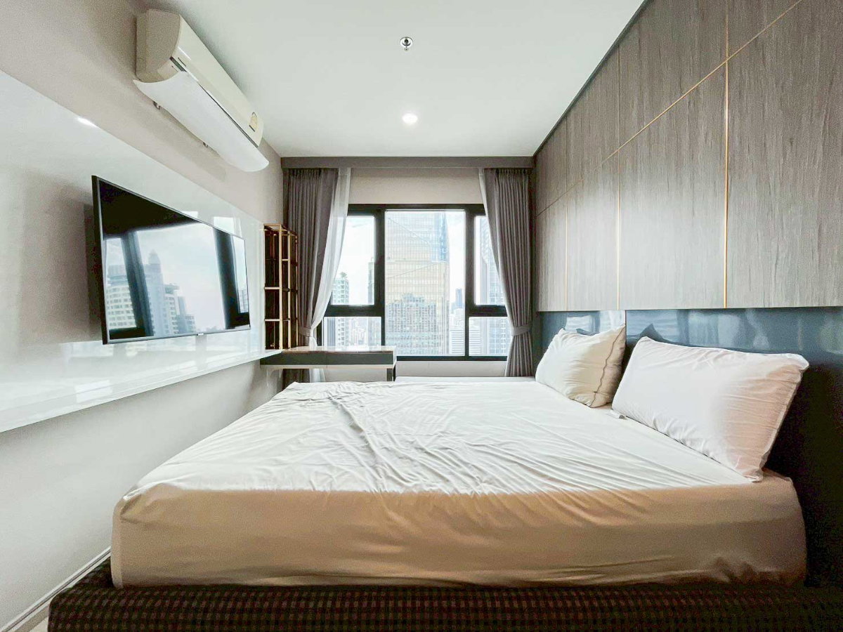 รูป ขายคอนโด ห้องมุม 2 นอน Life Asoke (ไลฟ์ อโศก) ใกล้ MRT พระราม 9 เฟอร์ครบ 55.16 ตรม. ชั้น 31 - รูปที่ 7/15