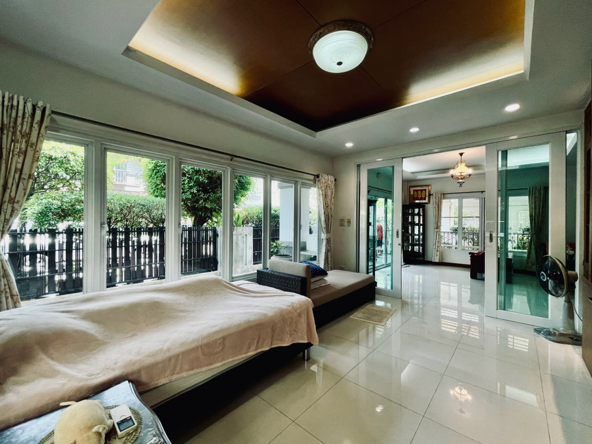รูป ขายบ้านเดี่ยว หมู่บ้านสกุลธร วัชรพล 2/3 ขนาด 55.5 ตร.ว. ใกล้ถนนตัดใหม่! รีโนเวทใหม่ทั้งหลัง - รูปที่ 24/29