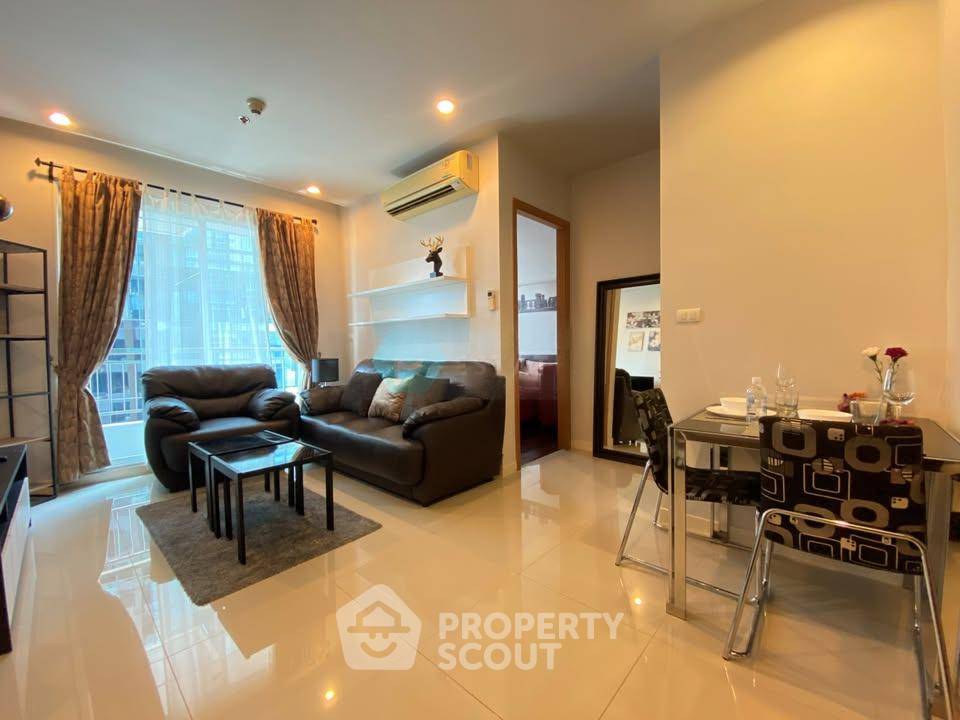 picture 1-BR At Circle Condominium Near MRT Phetchaburi (ID 3187814) - 1/4