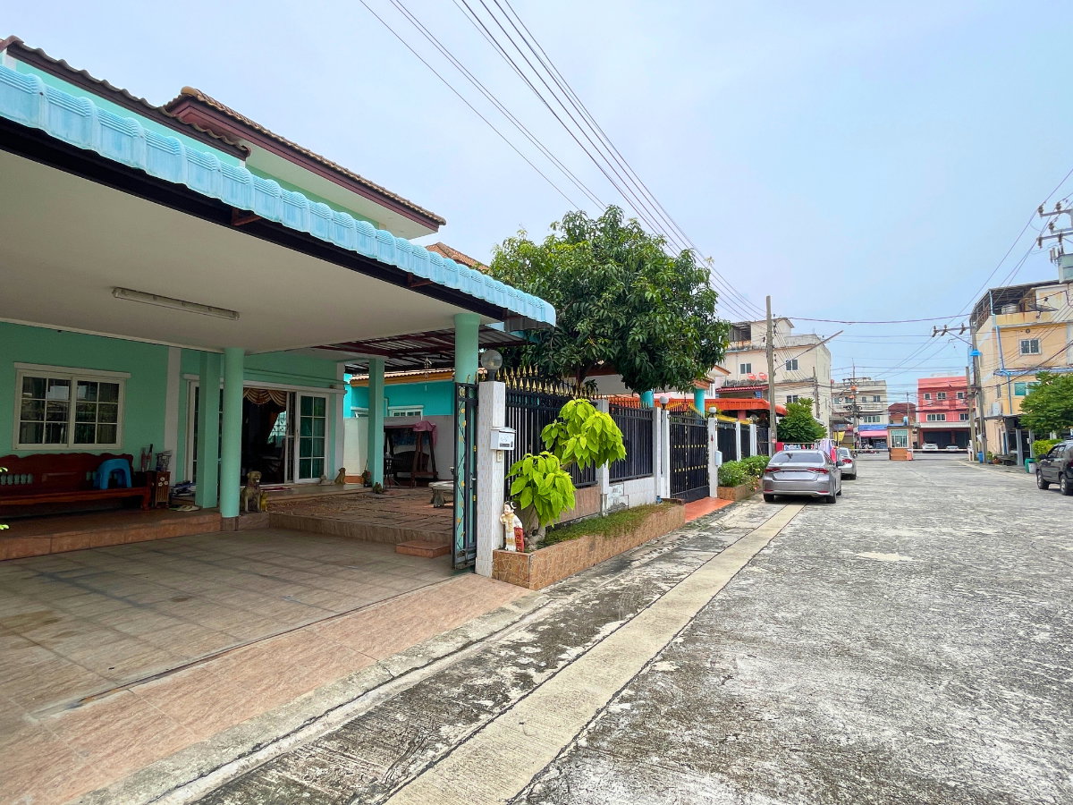 รูป ขายบ้านเดี่ยวใกล้เมกา เทพารักษ์ หมู่บ้านเฟื่องฟ้า 9 เฟส 5 ถนนเมน ซอยมังกร ซอยมังกร‑ขันดี แพรกษา ใกล้ทางด่วนและสนามบินสุวรรณภูมิ - รูปที่ 2/35