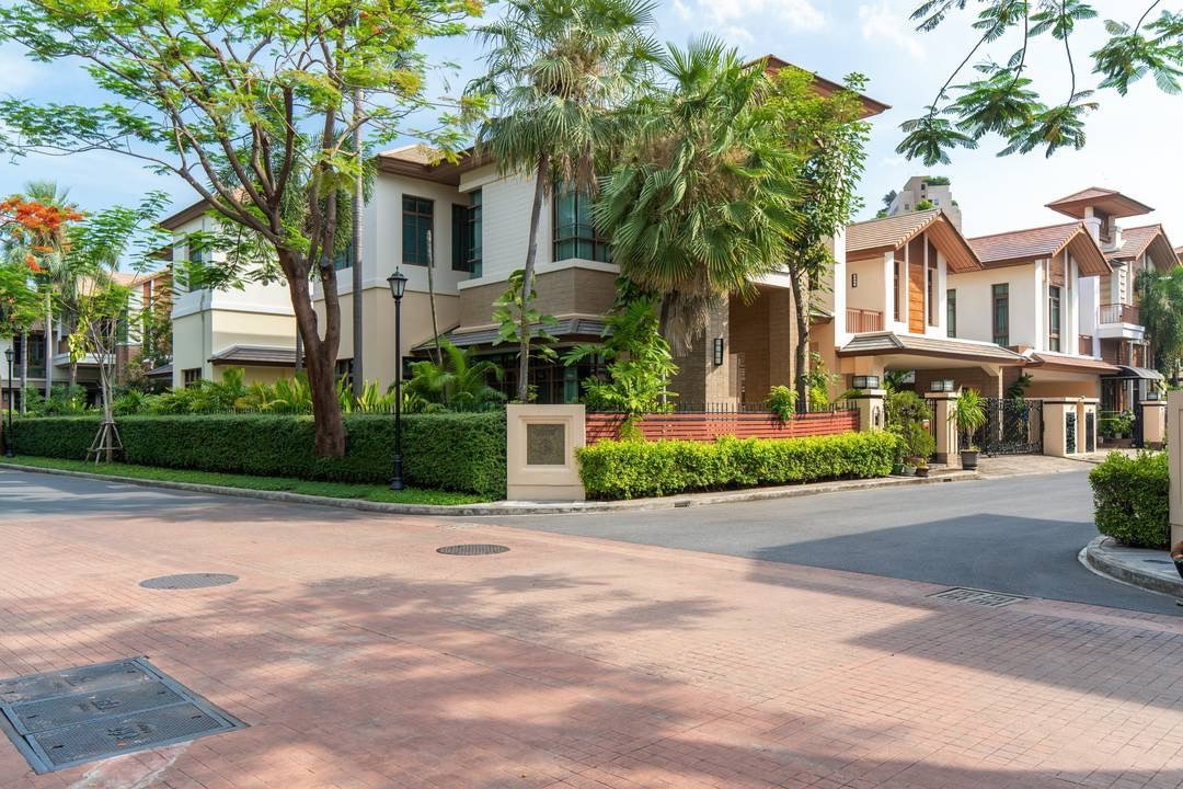 รูป ให้เช่าบ้านหรู Super Luxury House หมู่บ้านแสนสิริ สุขุมวิท 67-110 ตรว. 490 ตรม. หลังมุม*ทำเลดีสุดในหมู่บ้าน - รูปที่ 19/26