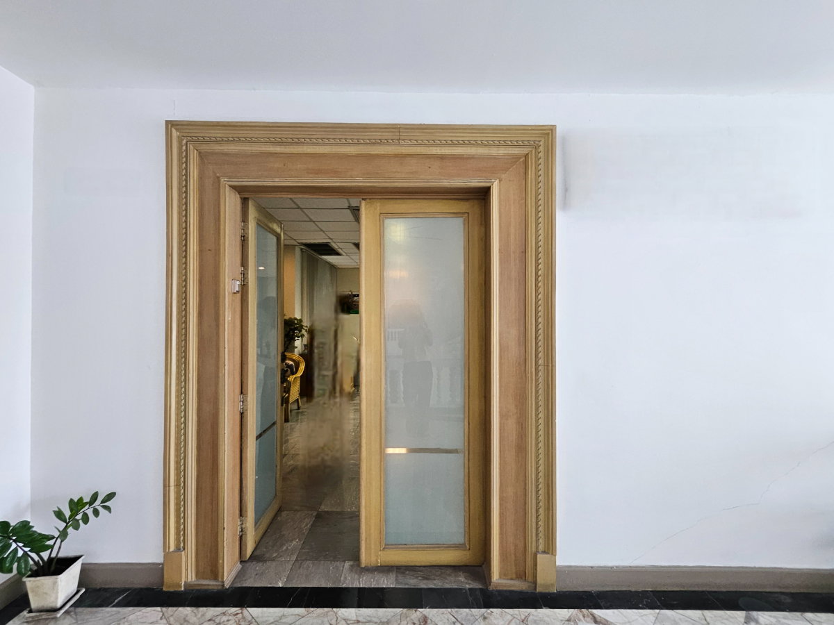 picture Office for sale at Royal Castle Pattanakarn Condominium - 4/16