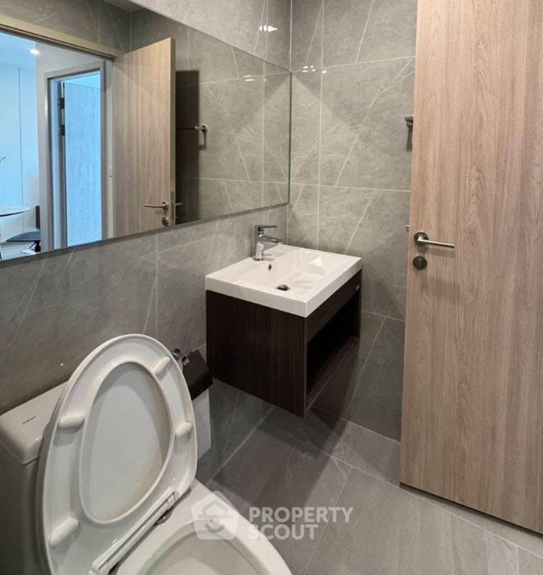 picture 2-BR Condo at Nue District R9 near MRT Phra Ram 9 (ID 3059898) - 5/6