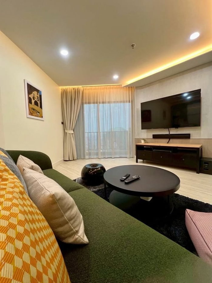 picture Condo for Rent at Belle Grand Rama 9 (B6909065) - 1/12