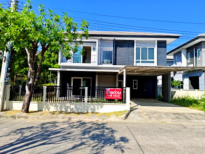 ขายบ้านเดี่ยว : The Centro วัชรพล หลังมุม 63.8 ตร.ว. ราคาถูกสุดในโครงการ