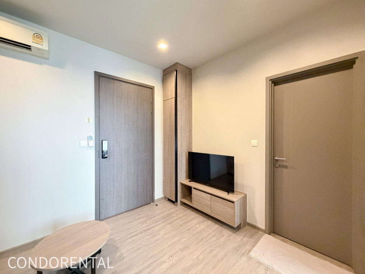 picture condo for sale THE LINE Wongsawang - 7/20