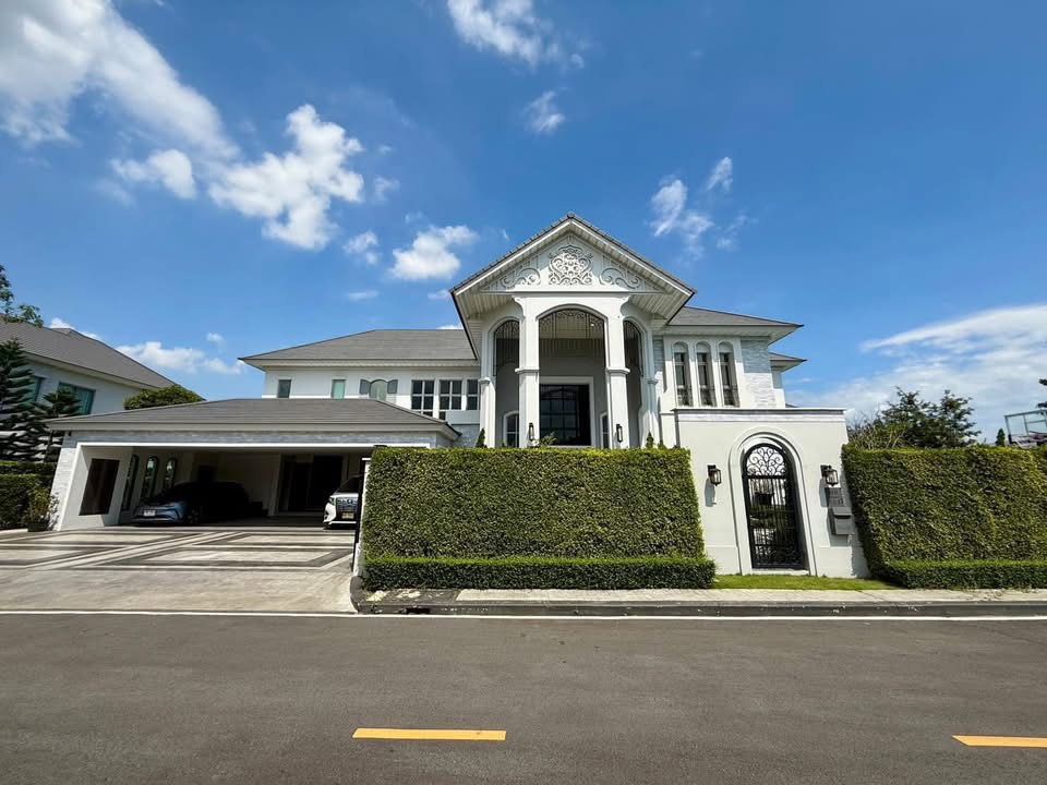 รูป ให้เช่าบ้านหรูระดับ Super Luxury - รูปที่ 29/30
