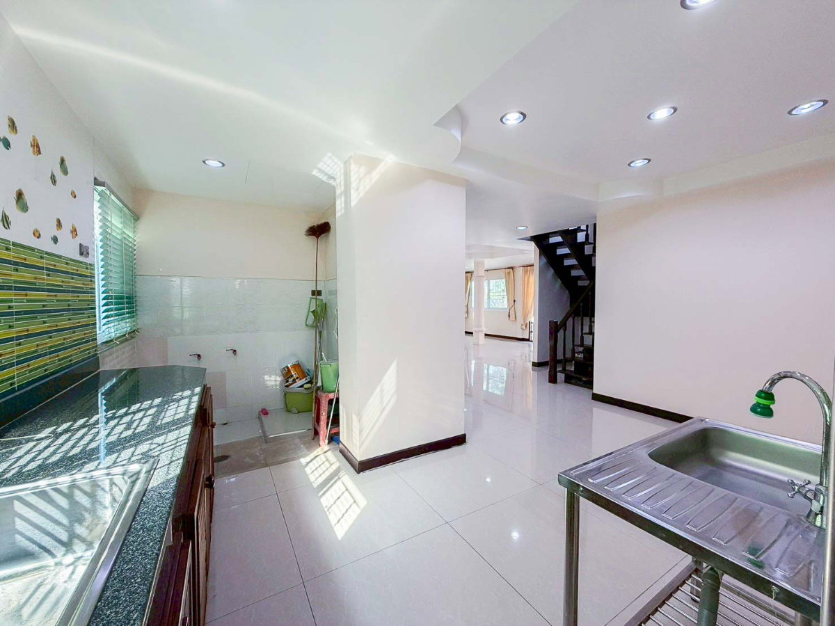 รูป ขาย บ้านเดี่ยว 2 ชั้น หมู่บ้านชลลดา สายไหม 34 56 ตรว - รูปที่ 10/21