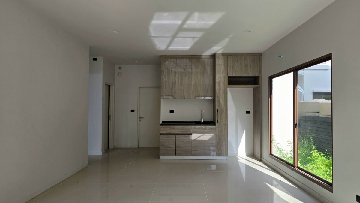 รูป ขาย บ้านหรู บุราสิริ กรุงเทพกรีฑา (บ้านใหม่ไม่เคยเข้าอยู่) - รูปที่ 5/49
