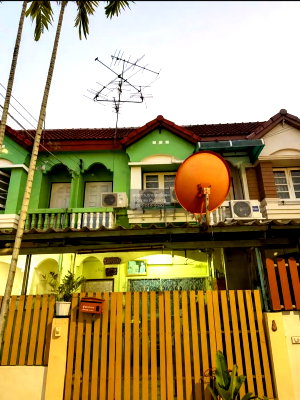 Townhouses for sale Bangkok : For Sale Townhouse/Townhome  , Romyen Phetkasem 63 , Lak Song , Bang Khae , Bangkok , CX-176385 ✅ Live chat with us ADD LINE @connexproperty ✅