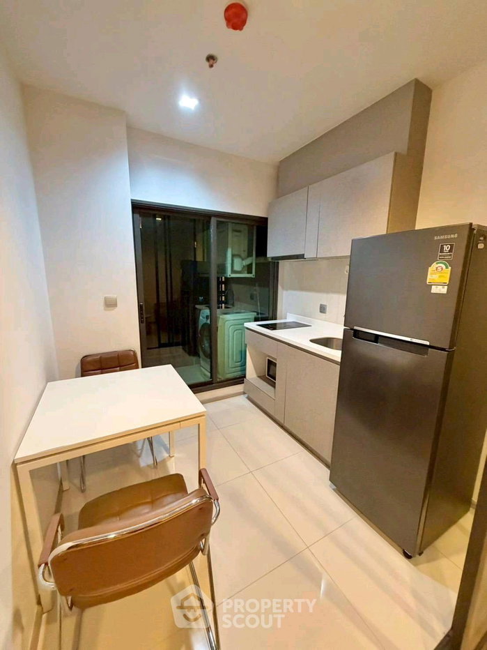 รูป คอนโด 1-ห้องนอน ที่ ไลฟ์ อโศก - พระราม 9 ใกล้ MRT พระราม 9 (ID 3171484) - รูปที่ 2/4