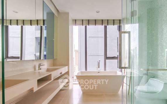 picture 15th-Floor 2-BR Vittorio Sukhumvit 39 Near BTS Phrom Phong (ID 3311435) - 7/7