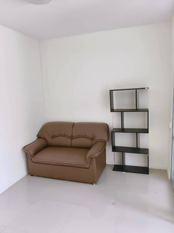 picture Lumpini township condo for rent. - 6/14
