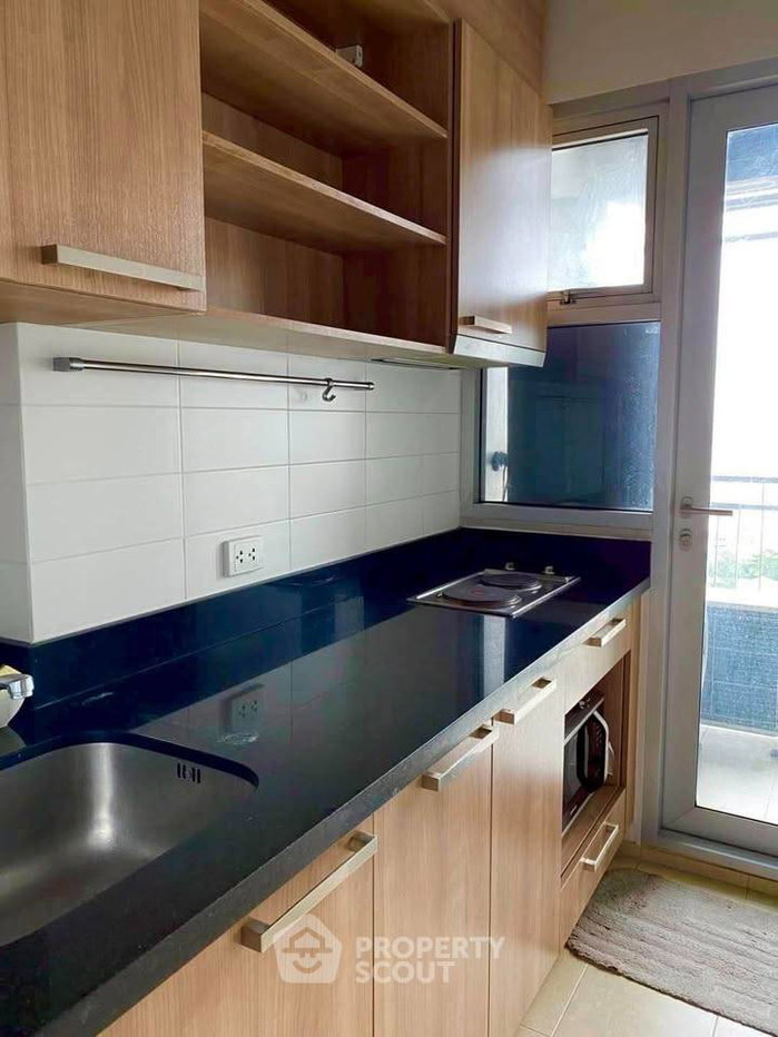 picture 90m To BTS Krung Thon Buri | High-Floor 1-BR Hive Sathorn (ID 3322990) - 7/9