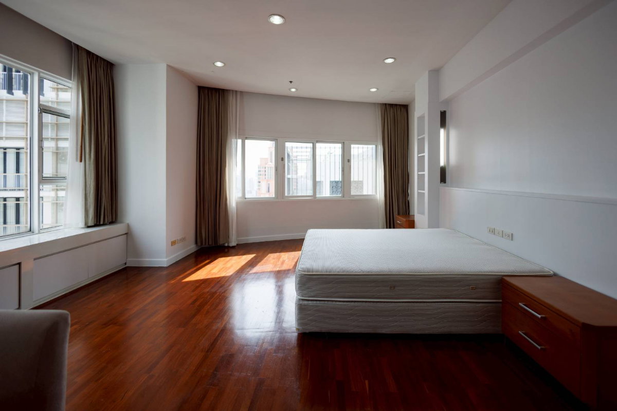 รูป ให้เช่าห้องชุด The Grand Sethiwan Sukhumvit 24 Penthouse 450 ตร.ม 4 นอน 5 น้ำ ชั้น 30 Full Furnished - รูปที่ 2/43