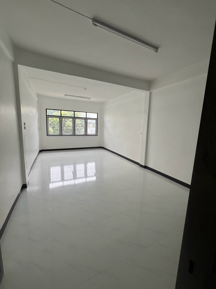 รูป ขาย อาคารพาณิชย์ เจริญนคร 7 ตึกแถว 18 ตร.วา พื้นที่ใช้สอย 250 ตร.ม. 4 นอน 3 น้ำ รีโนเวทใหม่ ใกล้ ICONSIAM 16,000,000 บาท - รูปที่ 7/19