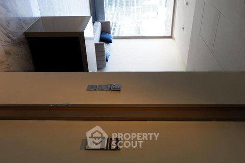 รูปภาพ 1-BR Condo at Saladaeng One near MRT Si Lom (ID 2835480)