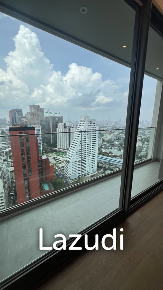 picture Via Ari 90 sqm Skyline Condo on Floor 20 in Phaya Thai - 18/19
