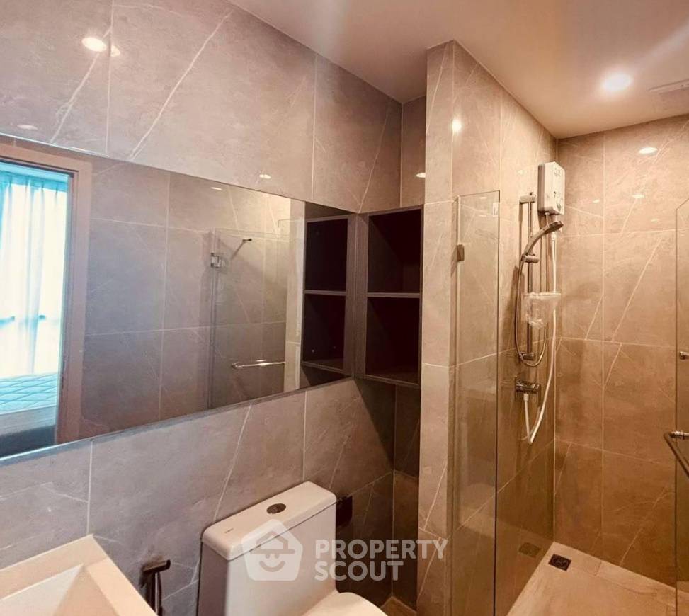 picture 1-BR Condo at Nue District R9 near MRT Phra Ram 9 (ID 3133203) - 2/5