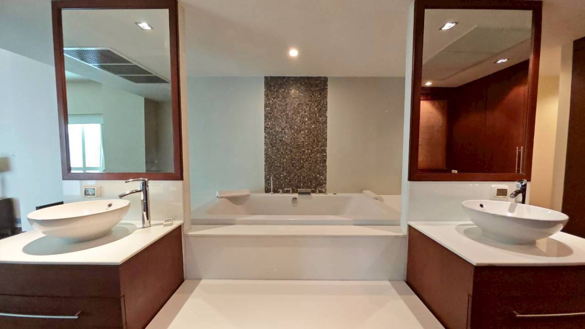 รูป ขาย คอนโด le Raffine Sukhumvit 31 3 ห้องนอน 4 ห้องน้ำ 347 ตรม - รูปที่ 22/23
