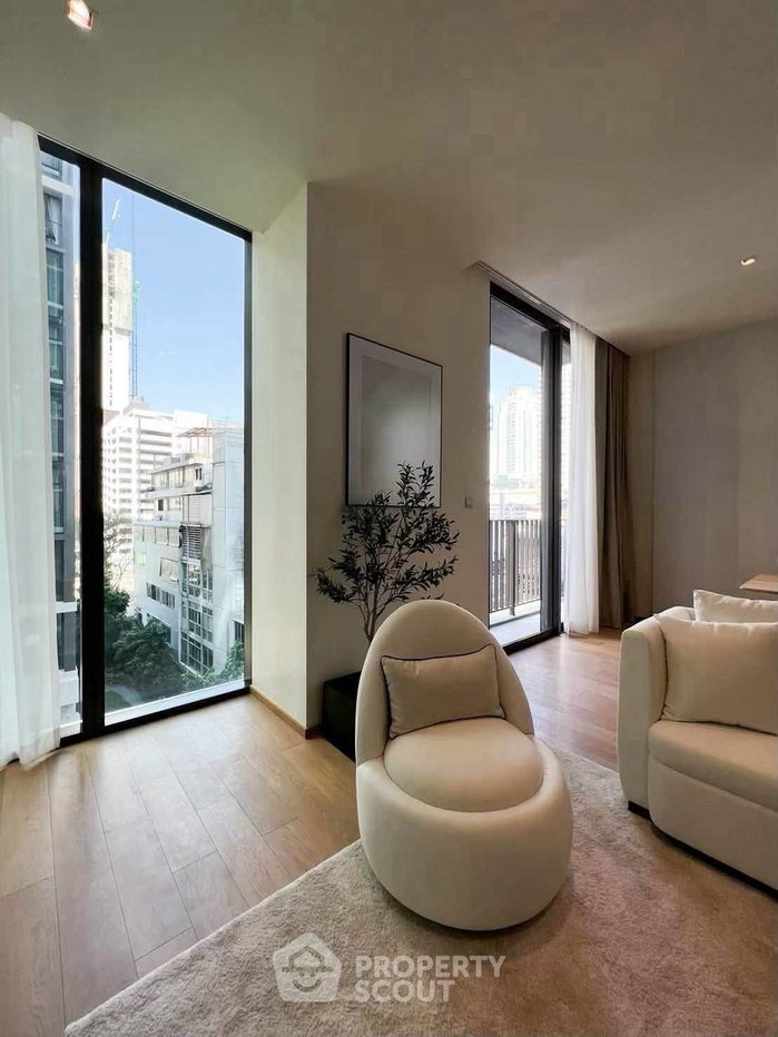 picture 2-BR Condo at 28 Chidlom near BTS Chit Lom (ID 3323270) - 5/17
