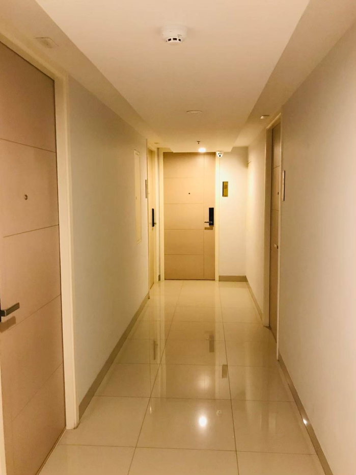 รูป ขายด่วน!! คอนโดไนท์บริด สกายซิตี้ สะพานใหม่, 2 ห้องนอน,41 ตรม,ชั้น 11 *ฟรีโอน* FULLY FURNISHED - รูปที่ 9/10