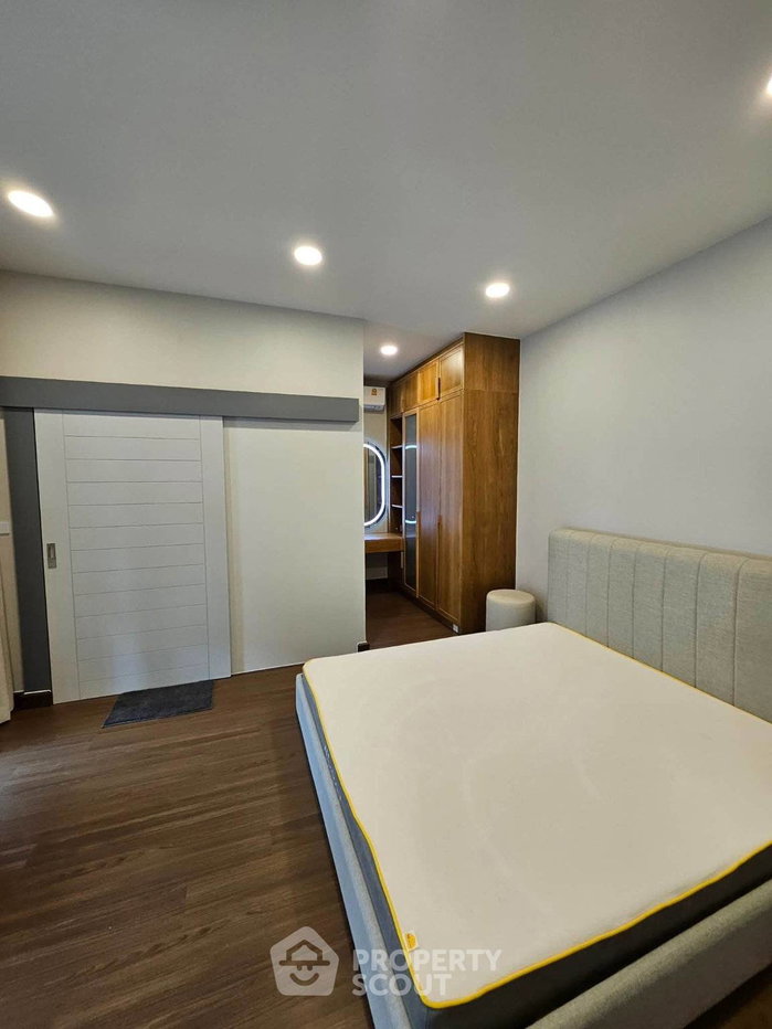 picture 5-BR House in Bang Kaeo (ID 3324117) - 10/13