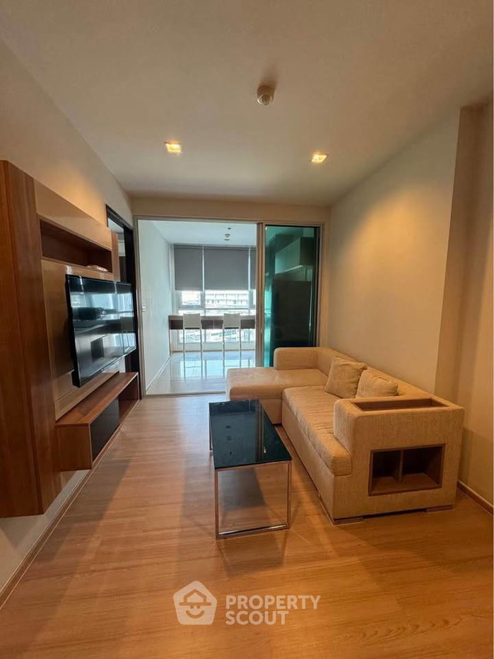 รูป คอนโด 1-ห้องนอน ที่ ริธึ่ม สาทร ใกล้ BTS สะพานตากสิน (ID 3326106) - รูปที่ 1/9