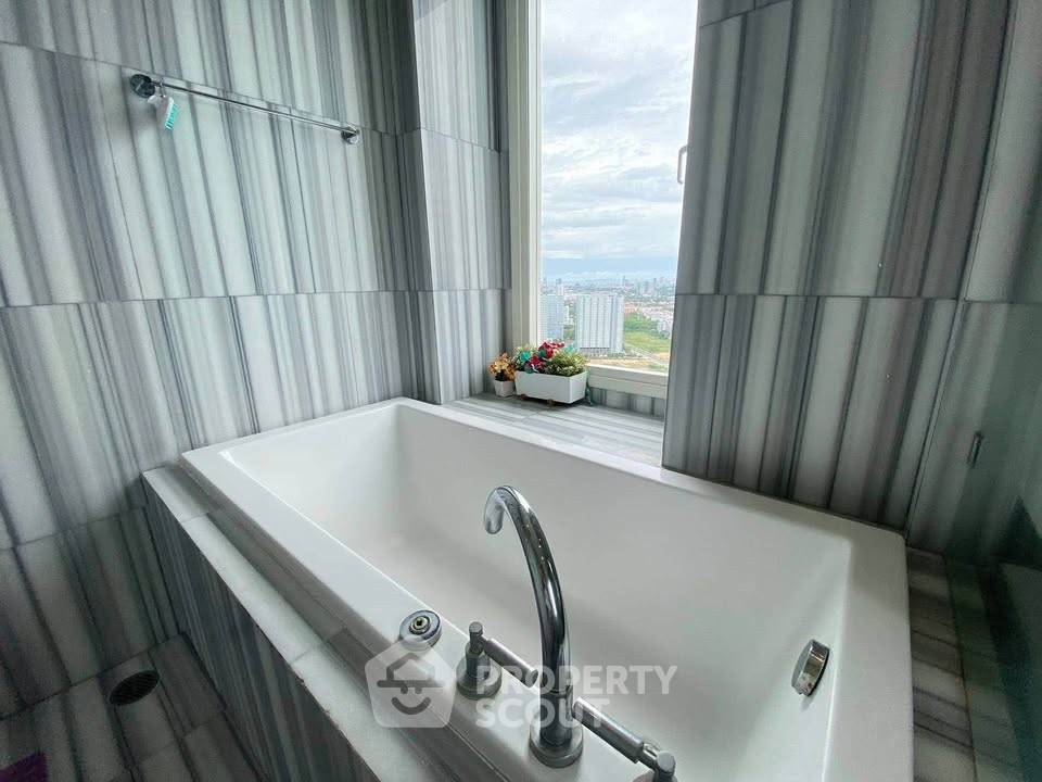 picture 2-BR 114 Sqm At Reflection Jomtien Beach Pattaya (ID 3322531) - 11/11