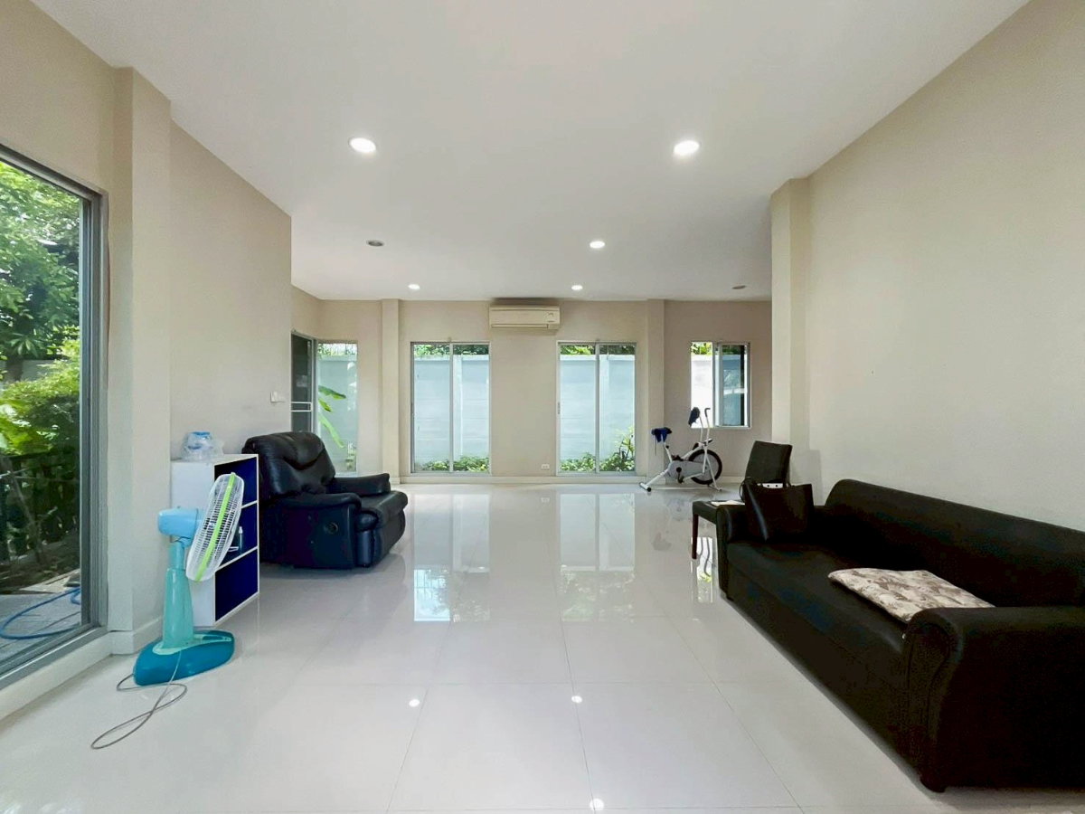 รูป ขาย บ้านเดี่ยว 2 ชั้น หมู่บ้าน Life Bangkok Boulevard พระราม 2 หลังริม 57 ตรว - รูปที่ 10/18
