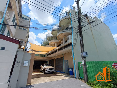 อาคาร Mixed-use Building (ออฟฟิศ, โกดัง พร้อมที่พัก)