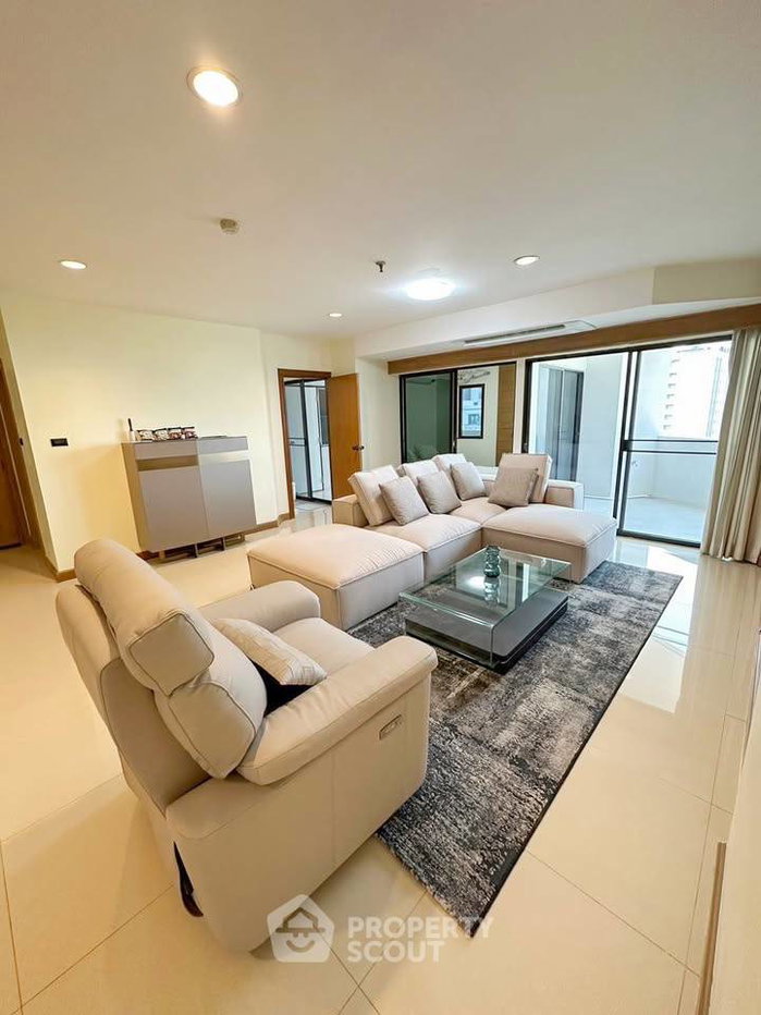 รูป ใกล้ BTS ทองหล่อ 200 ม. 3 ห้องนอน 165 ตร.ม. Fifty Fifth Tower Thonglor (ID 3057866) - รูปที่ 3/18