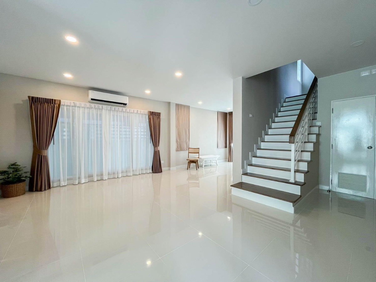 รูป ขายบ้านหรู 2 ชั้น ทำเลทอง มบ.เดอะ ซิตี้ สุขสวัสดิ์ 64 พท.58 ตร.วา ใกล้ห้าง ทางด่วน โรงเรียน โรงพยาบาล - รูปที่ 16/37