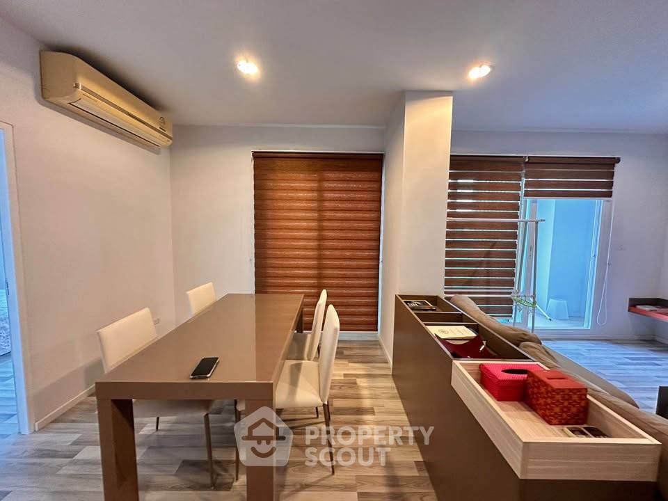 picture 2-BR Condo At North Condo In Suthep, Chiang Mai (ID 3326507) - 3/12