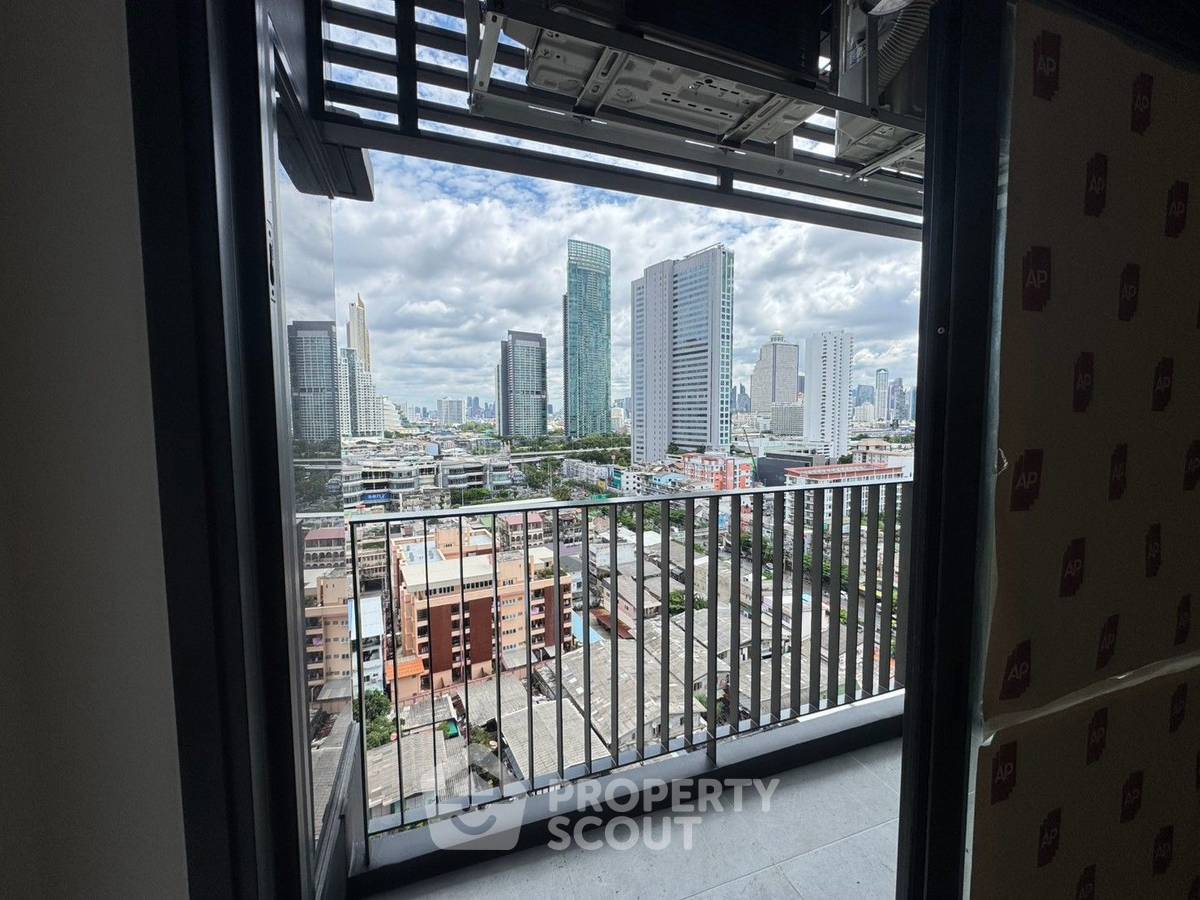 รูป คอนโด 1 ห้องนอน ชั้น 15 Life Charoennakhon-Sathorn ใกล้ BTS กรุงธนบุรี (ID 3322700) - รูปที่ 1/12