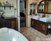listing thumbnail image 35