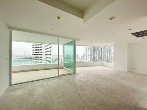 Luxury Riverfront condominium 2 bedroom