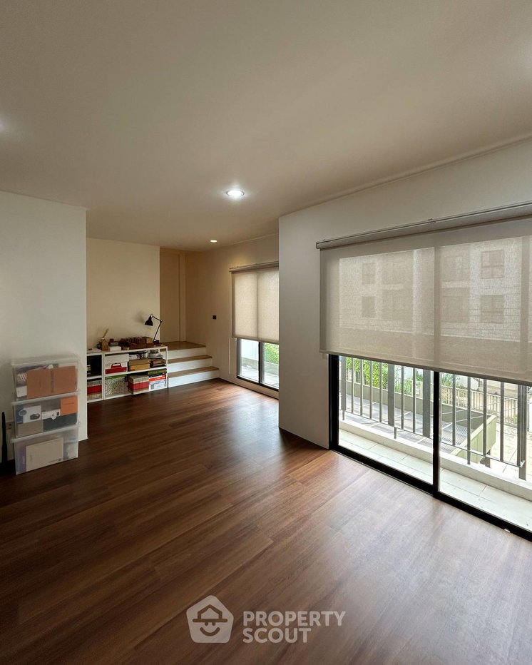 รูป ทาวน์เฮ้าส์ 2-ห้องนอน ที่ วิลลา อัลเบลโล่ ใกล้ กรุงเทพกรีฑา (ID 3322408) - รูปที่ 13/15