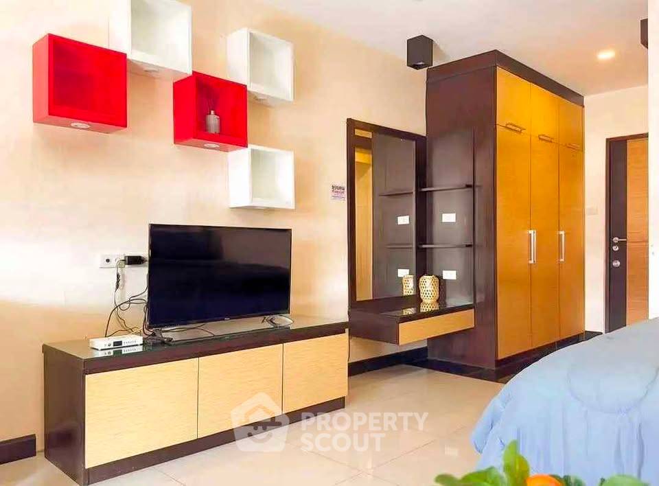 picture 1-BR Condo At Hillside Condominium 2 In Nimmanhaemin (ID 3325142) - 3/8