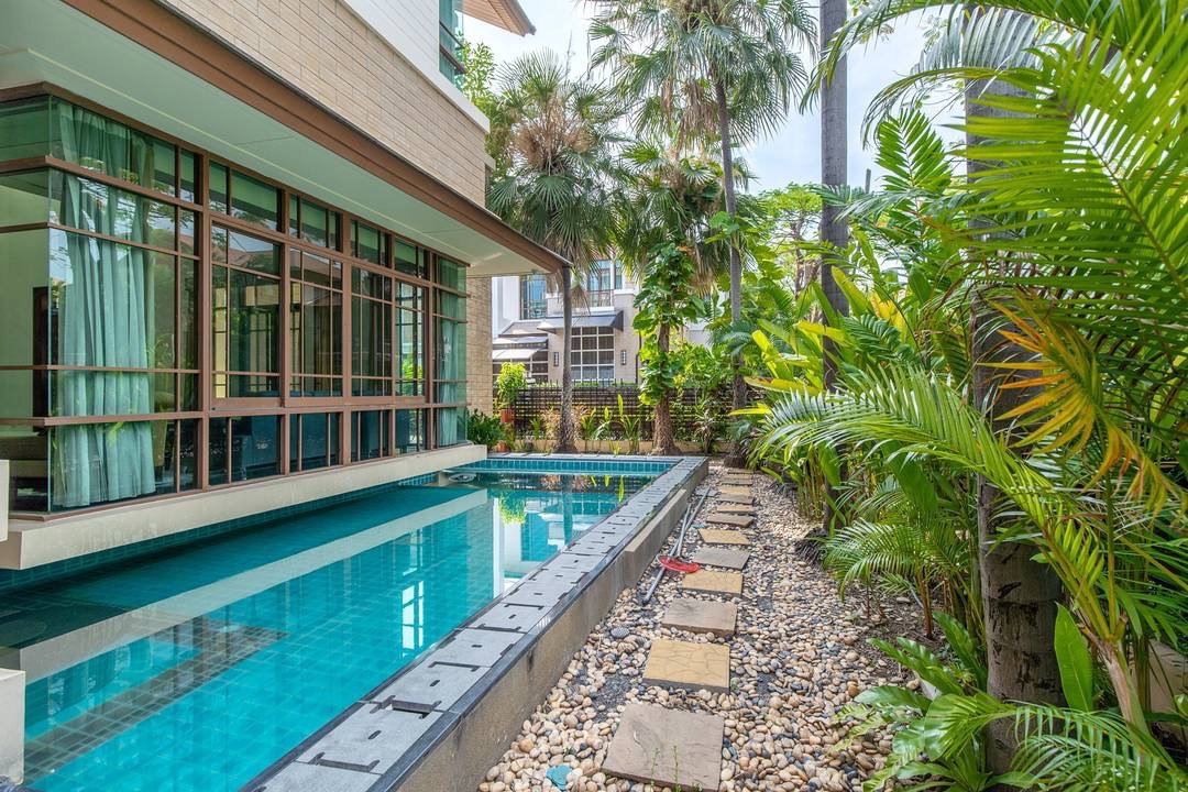 รูป ให้เช่าบ้านหรู Super Luxury House หมู่บ้านแสนสิริ สุขุมวิท 67-110 ตรว. 490 ตรม. หลังมุม*ทำเลดีสุดในหมู่บ้าน - รูปที่ 17/26