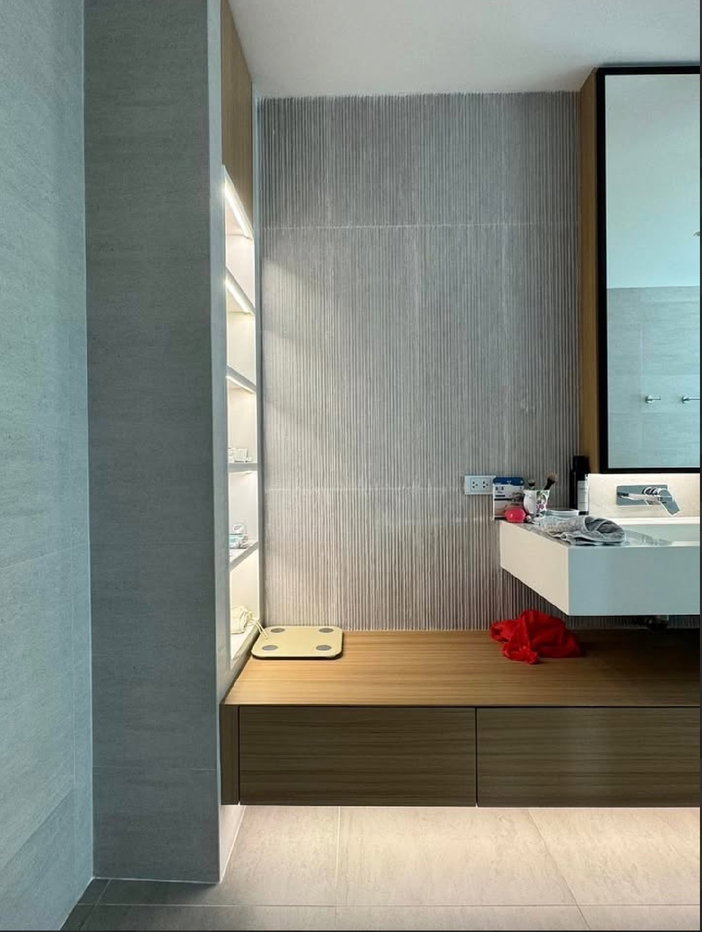 รูป ให้เช่า คอนโดหรู The Royal Saladaeng, 210 ตรม, ชั้น 11 * FULLY FURNISHED* อนุญาตสัตว์เลี้ยง - รูปที่ 4/25