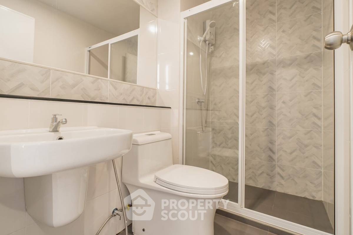รูป คอนโด 1-ห้องนอน ที่ รีเจ้นท์ โฮม บางนา ใกล้ BTS บางนา (ID 3025367) - รูปที่ 10/11