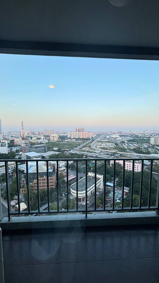 รูป ขายคอนโด Belle Grand Rama 9 68 ตร.ม. ชั้น 22 ตึก A 2 นอน 1 น้ำ การเดินทางสะดวก พร้อมเฟอร์และเครื่องใช้ไฟฟ้า - รูปที่ 8/10