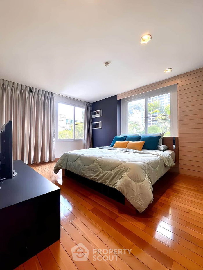 picture 2-BR Condo at The Rise Sukhumvit 39 near BTS Phrom Phong (ID 3322442) - 10/29