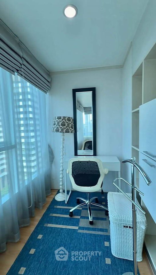 picture 2-BR Condo at Sukhumvit Living Town near MRT Phetchaburi (ID 3325966) - 7/12